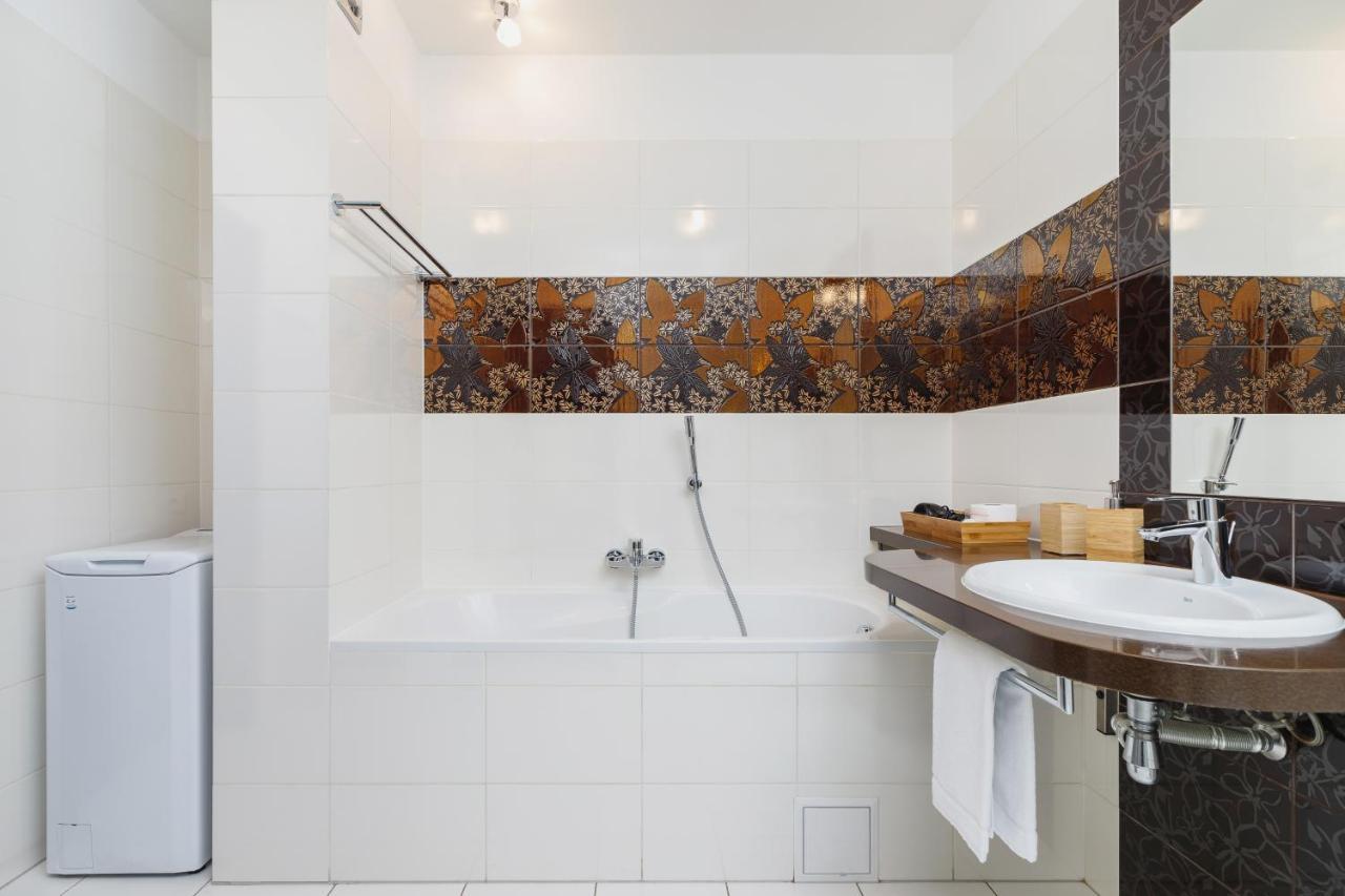 Stara Polana & By Renters Apartment